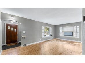 828 15th St SW in Willmar, MN - Building Photo - Building Photo