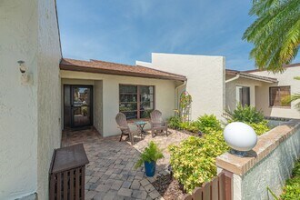 440 Hawthorne Ct in Satellite Beach, FL - Building Photo - Building Photo