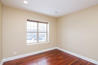 1716 W Farwell Ave in Chicago, IL - Building Photo - Building Photo