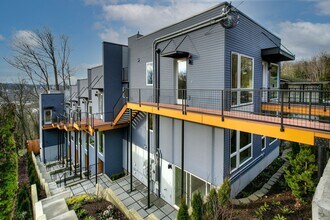 2513 13th Ave S in Seattle, WA - Building Photo - Building Photo