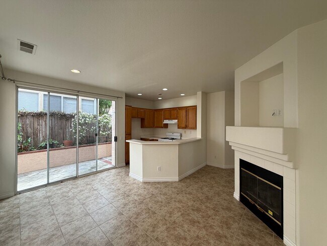 10825 Caminito Arcada in San Diego, CA - Building Photo - Building Photo