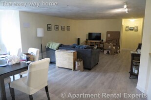 373 Highland Ave in Somerville, MA - Building Photo