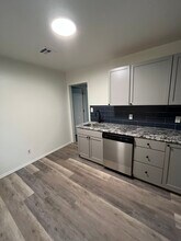 221 N Duncan St, Unit 1 in Stillwater, OK - Building Photo - Building Photo