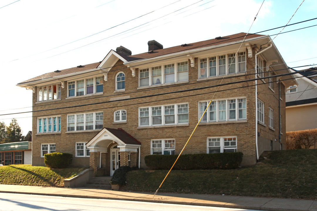 The Ivanhoe Apartments in Louisville, KY - Foto de edificio