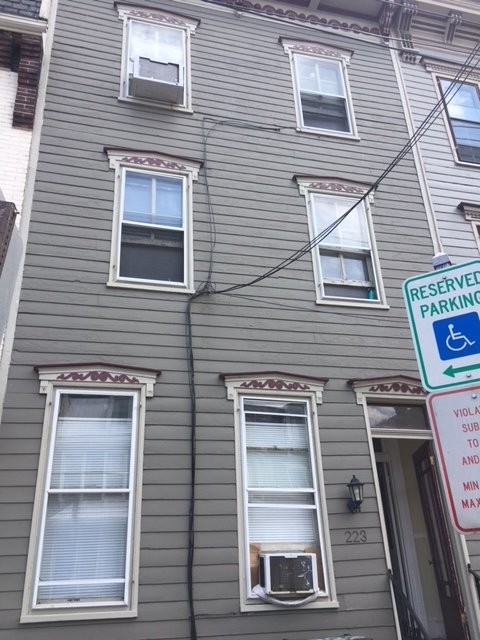 223 Boas St in Harrisburg, PA - Building Photo