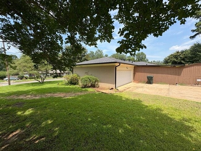 1105 Wilma St in Tyler, TX - Building Photo - Building Photo