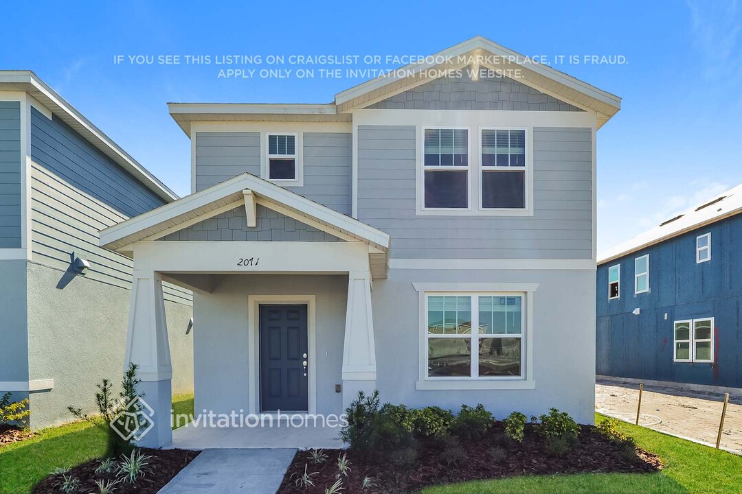 2071 Calm Soul Wy in Kissimmee, FL - Building Photo