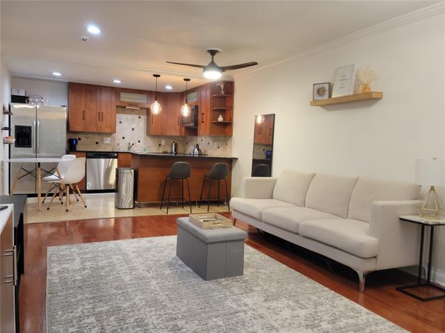 5326 Fleetwood Oaks Ave-Unit -149 in Dallas, TX - Building Photo - Building Photo