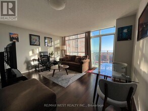 38-1738 Joe Shuster Way in Toronto, ON - Building Photo - Building Photo