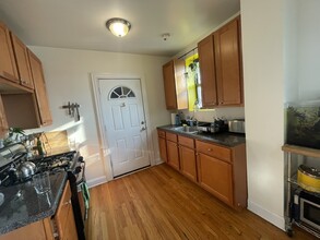 1616 N Harding Ave in Chicago, IL - Building Photo - Building Photo