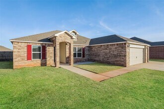 4704 Fieldstone Dr in Oklahoma City, OK - Building Photo - Building Photo