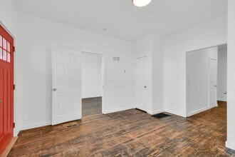 109 N Denver Ave in Kansas City, MO - Building Photo - Building Photo