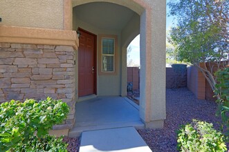 7567 Edgartown Harbor St in Las Vegas, NV - Building Photo - Building Photo