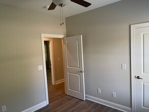 1300 Spring Dr in Opelika, AL - Building Photo - Building Photo