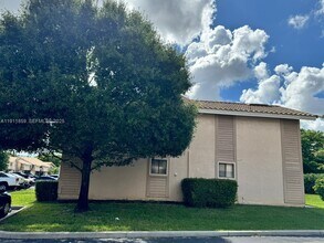 9971 W Atlantic Blvd in Coral Springs, FL - Building Photo - Building Photo