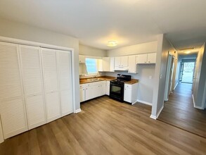 2869 Draper St in Indianapolis, IN - Building Photo - Building Photo
