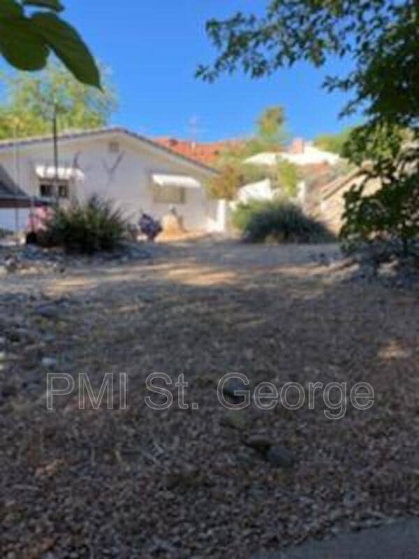 property at 288 Diagonal St