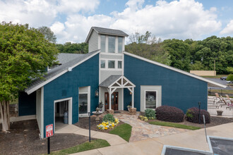 Acasa Orchard Park in Greenville, SC - Foto de edificio - Building Photo