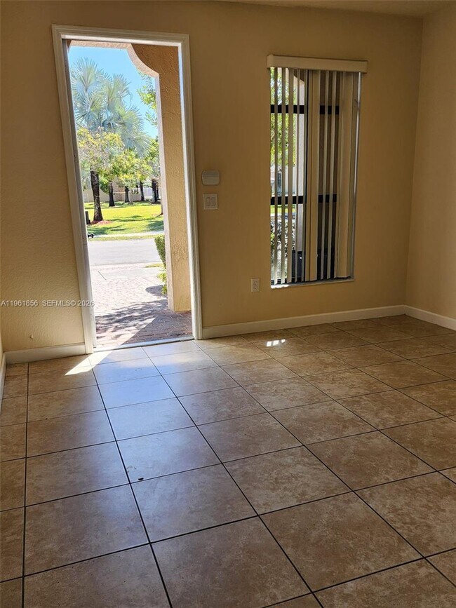 11723 SW 238th St in Homestead, FL - Building Photo - Building Photo