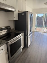 4373 Hoen Ave in Santa Rosa, CA - Building Photo - Building Photo
