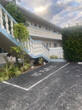 199 E McNab Rd, Unit Cypress Landing in Pompano Beach, FL - Building Photo - Building Photo