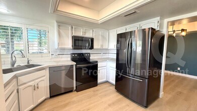 6240 E Kelton Ln in Scottsdale, AZ - Building Photo - Building Photo