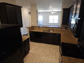 214 Independence Ave in Liberty Hill, TX - Building Photo - Building Photo