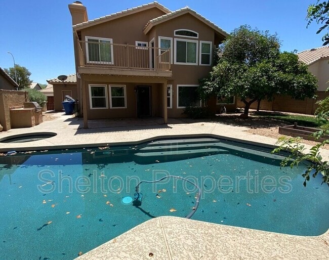 property at 2232 W Harrison St