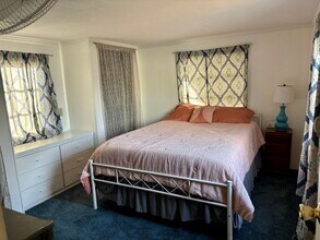 3017 Saralake Blvd in Sarasota, FL - Foto de edificio - Building Photo