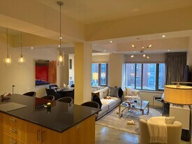 1313 Washington St in Boston, MA - Building Photo