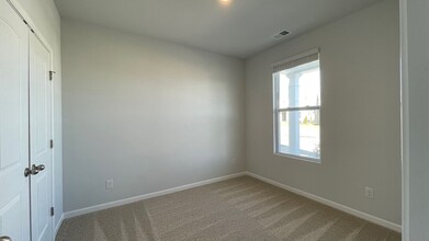 2011 Widgeon Pt in Lebanon, TN - Building Photo - Building Photo