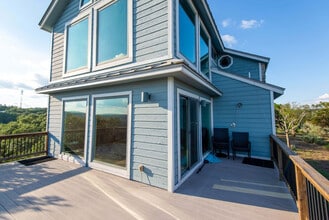 461 Naked Indian Trail in New Braunfels, TX - Building Photo - Building Photo