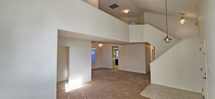 8375 Foxglove Ct in Citrus Heights, CA - Foto de edificio - Building Photo