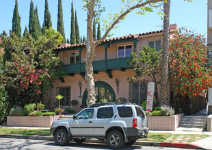 152 S Maple Dr in Beverly Hills, CA - Building Photo - Building Photo