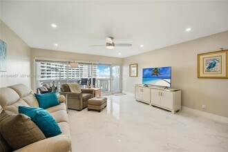 2100 S Ocean Dr in Fort Lauderdale, FL - Building Photo - Building Photo