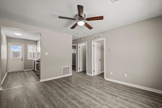 Ranch Apartment Homes in Great Troy Location in Troy, MI - Foto de edificio - Interior Photo