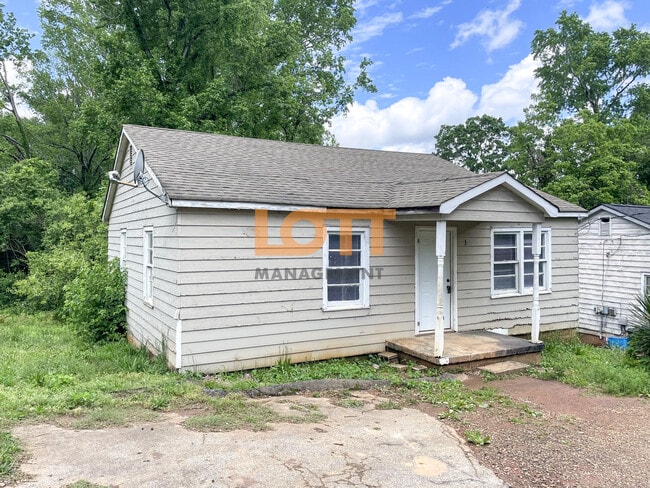 property at 3 Seth St