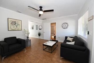 4901 NE 6th Ave in Fort Lauderdale, FL - Building Photo - Building Photo