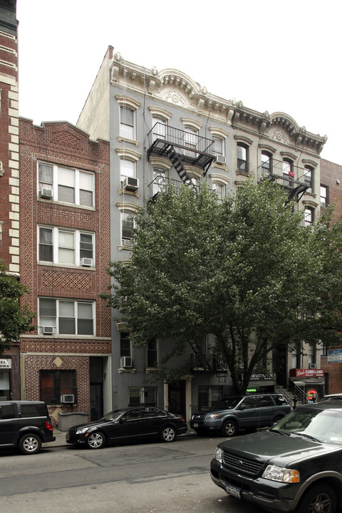 215 E 29th St in New York, NY - Building Photo