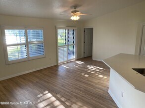 6946 Hammock Lakes Dr in Melbourne, FL - Building Photo - Building Photo