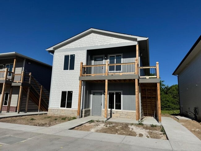 property at 5501 N Bressler Dr