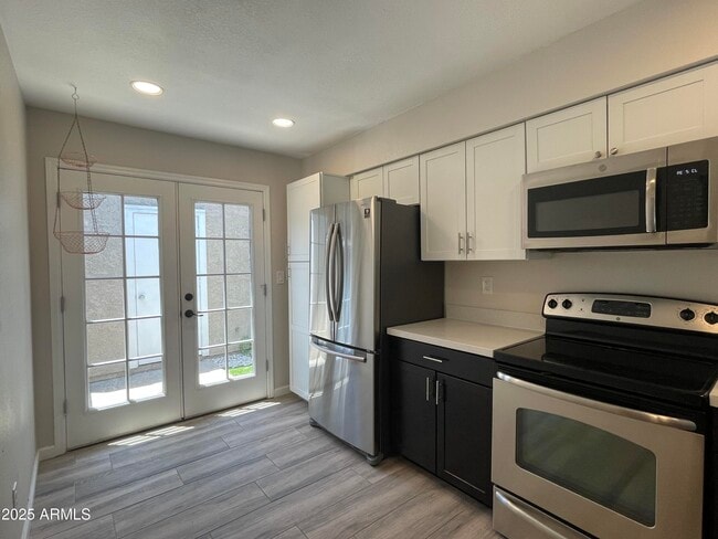 5114 E Edgemont Ave in Phoenix, AZ - Building Photo - Building Photo