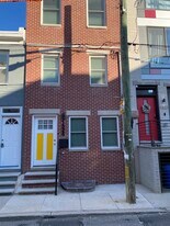1525 Manton St in Philadelphia, PA - Building Photo