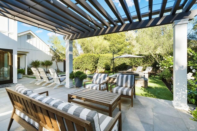 1969 Yountville Cross Rd in Yountville, CA - Building Photo - Building Photo