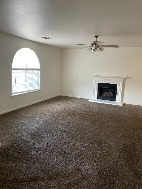 527 Grundy Ave in Shafter, CA - Building Photo - Building Photo