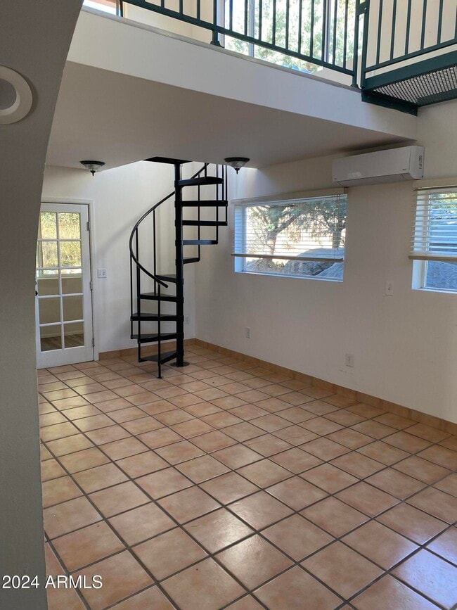 16813 Shrine Dr in Yarnell, AZ - Building Photo - Building Photo
