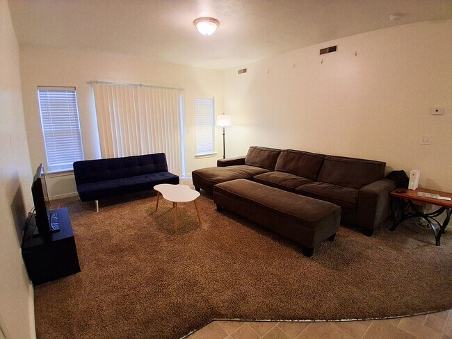 416 N Seven Peaks Blvd in Provo, UT - Building Photo - Building Photo