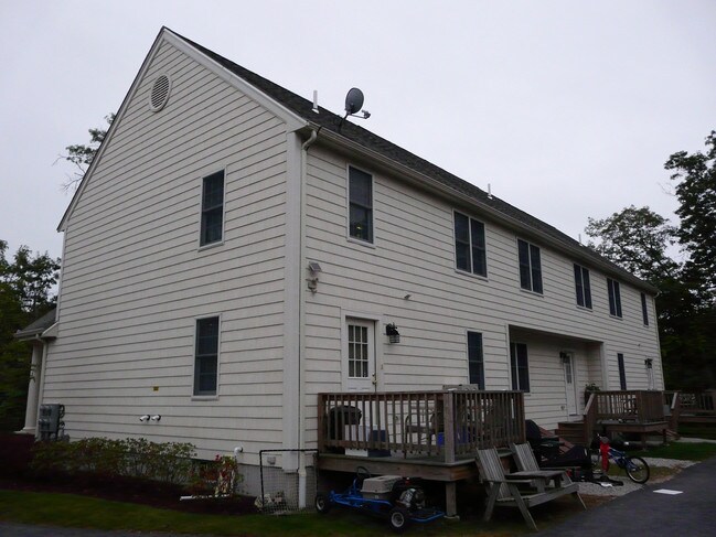 70-72 Chief Justice Hwy in Hingham, MA - Foto de edificio - Building Photo
