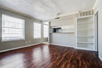 4040 Brown St in Dallas, TX - Building Photo - Building Photo