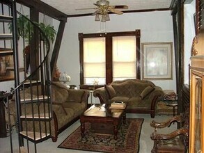 310 E Maple Ave in Miamisburg, OH - Foto de edificio - Interior Photo